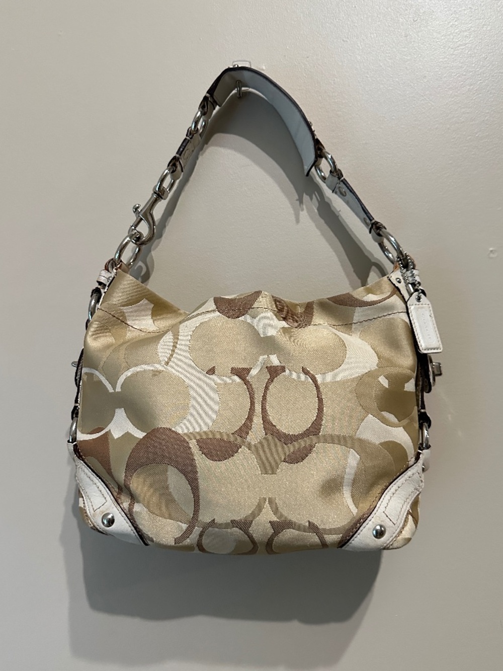 Coach Carly Hobo Shoulder Bag Optic Signature Canvas Beige Ivory F13980